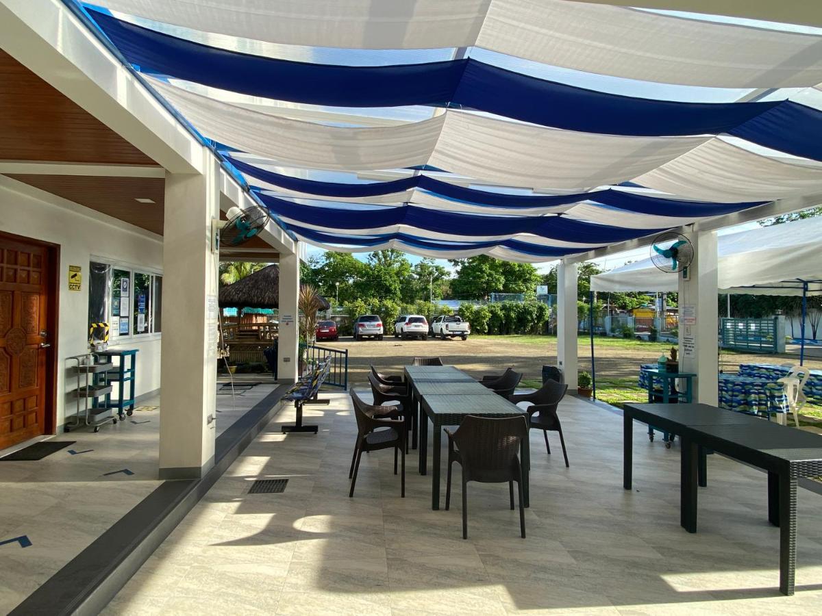 Hip Nautic Beach Resort Powered By Cocotel Lian Bagian luar foto