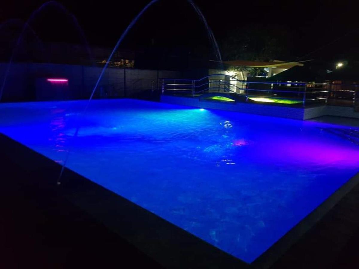 Hip Nautic Beach Resort Powered By Cocotel Lian Bagian luar foto